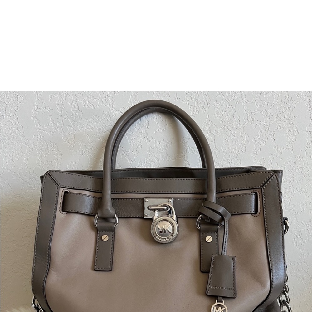 Michael Kors Hamilton Leather Framed 2-Tone Taupe Satchel Handbag Shoulder Bag